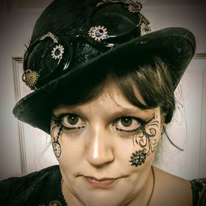 Meet your Posher, Becki